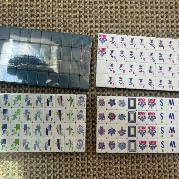 Oh My Mahjong Preppy Soiree - New in box Tiles - Picture 4 of 4